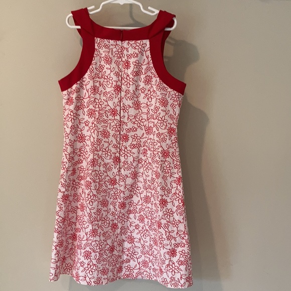 White and red flower summer dress - Picture 2 of 8